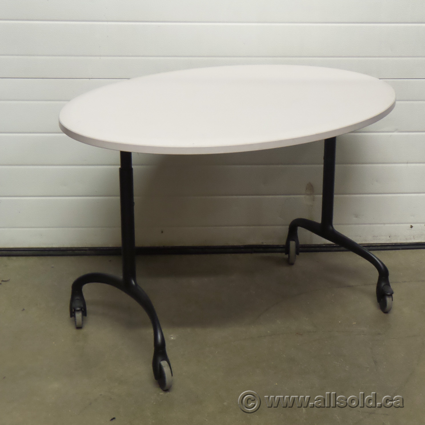 Steelcase Off White Oval Mobile Rolling Height Adjustable Table